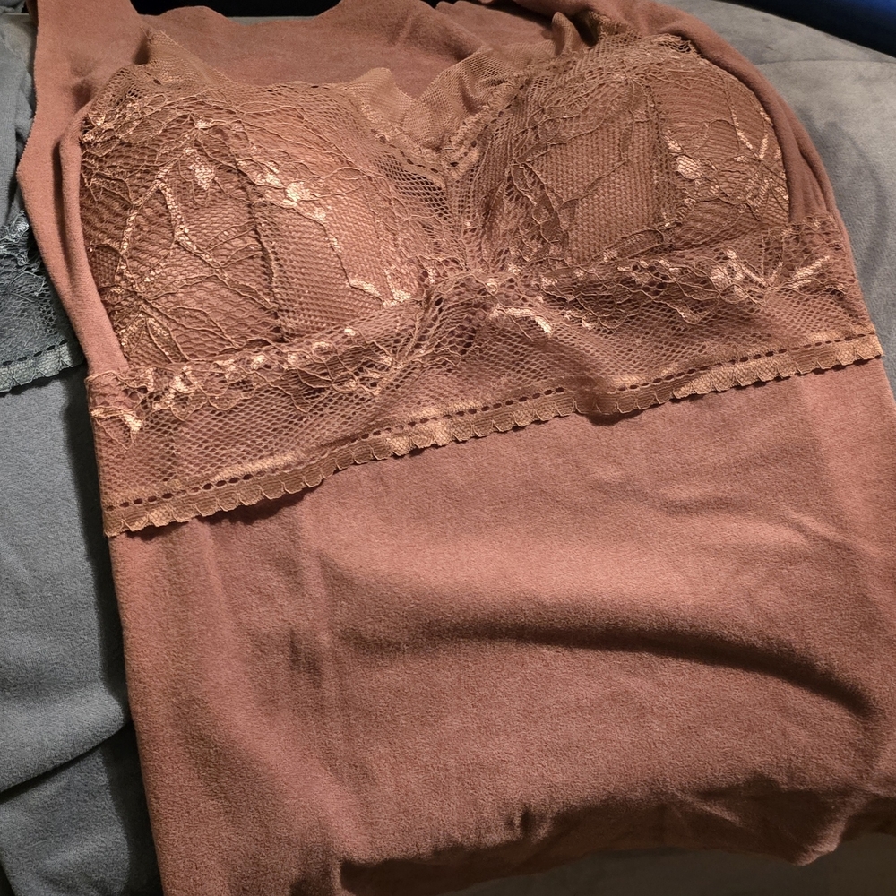 SHEIN Lace Detail Bra